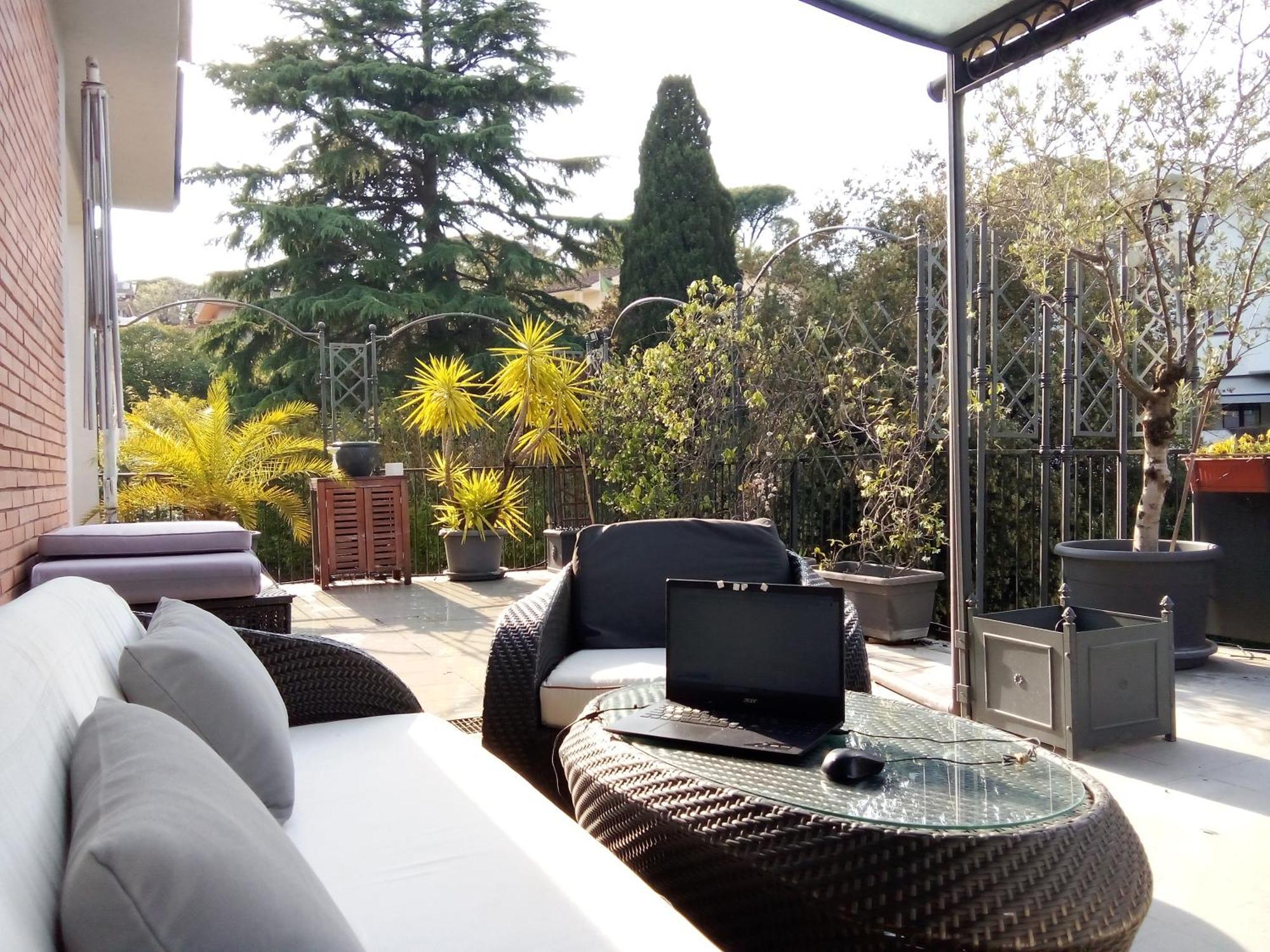 Exclusive Penthouse Private Terrace Chromotherapy And Sauna * Roma