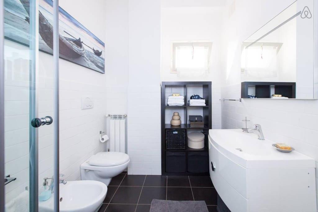 Exclusive Penthouse Private Terrace Chromotherapy And Sauna * Roma